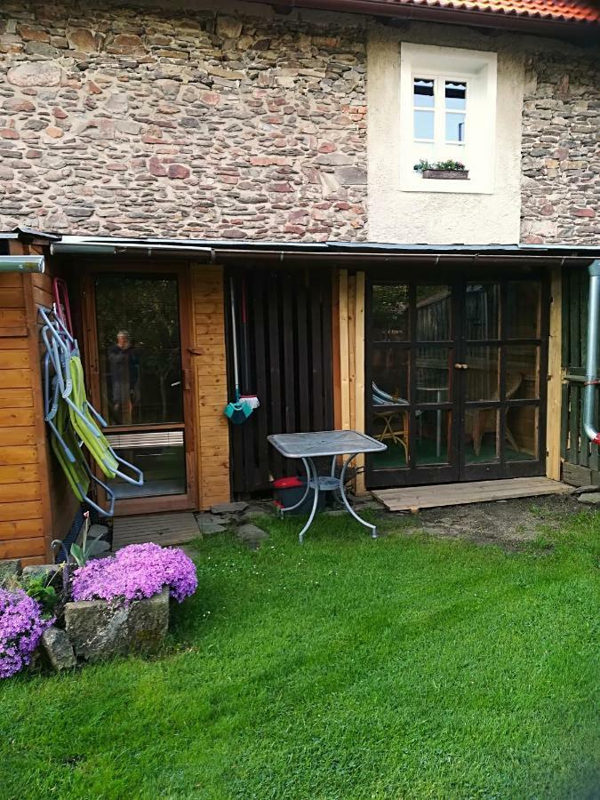 Apartman Dvorecna Loučovice Extérieur photo